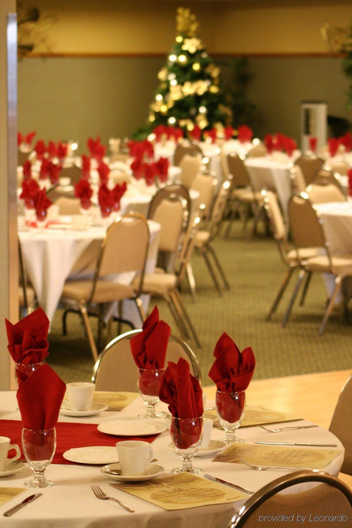Stonebridge Hotel Dawson Creek Restaurant foto
